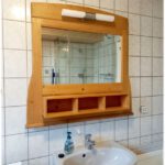 Bad – Waschbecken & Spiegel